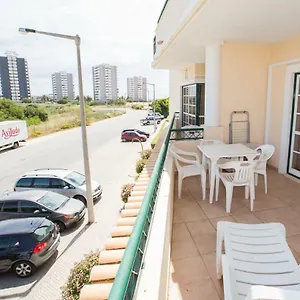 apartamentos-quinta-da-praia.hotelaalgarve.com/